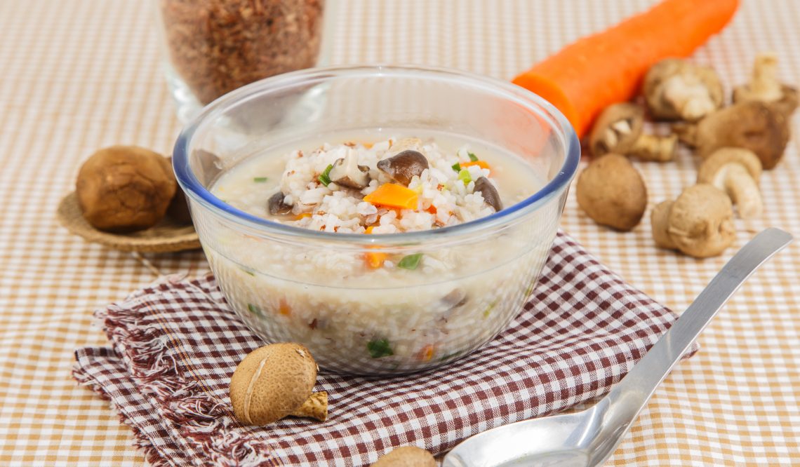 Грибной суп с рисом и овощами
