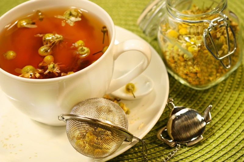 Вот почему наши бабушки обожают ромашковый чай: 15 целебных свойств