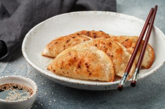 ЖАРЕНЫЕ ПЕЛЬМЕНИ ПО-КИТАЙСКИ