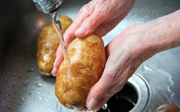 Как сварить картошку быстро и без кастрюли