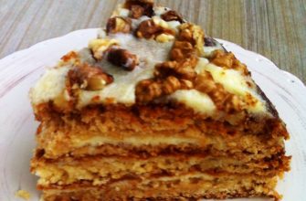 ТОРТ МЕДОВИК: САМЫЙ ПРОСТОЙ И ВКУСНЫЙ РЕЦЕПТ С ОРИГИНАЛЬНЫМ СМЕТАННЫМ КРЕМОМ