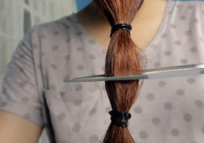 3 простых способа самостоятельно обрезать кончики волос