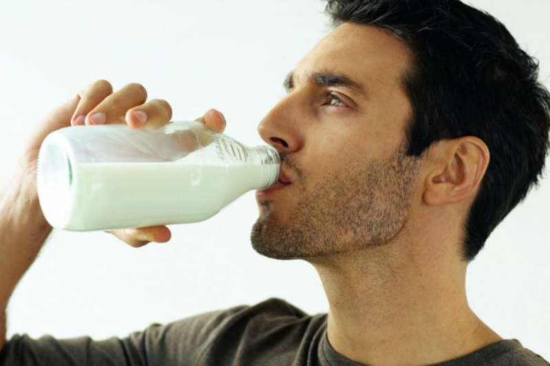 Прополисное молоко — суперцелебная настойка ото всех болезней. Уникальная и универсальная!