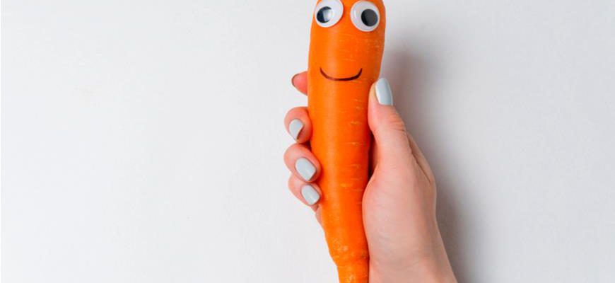 Неожиданный трюк для экономных – без затрат и усилий – для оживления вялой морковки, картофеля и зелёных салатов