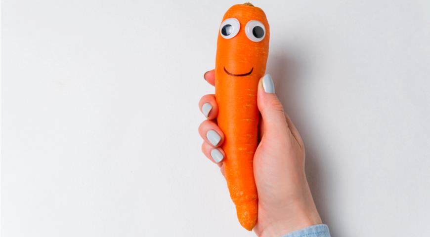 Неожиданный трюк для экономных – без затрат и усилий – для оживления вялой морковки, картофеля и зелёных салатов