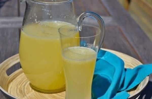 10 основных проблем со здоровьем, от которых спасет обычный лимонный сок