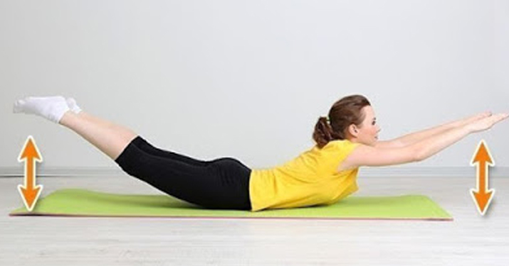 7 эффективных упражнений для сжигания жира на спине и талии всего за 2 недели!