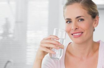 Стакан воды в часы «Ю-ши» для здоровья почек
