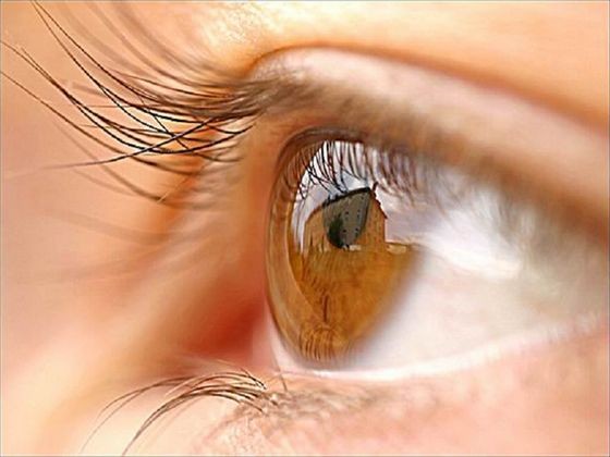 Народные средства для лечения меланоза глаз
