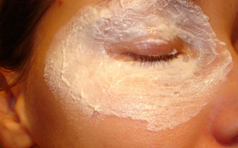 15 эффективных масок для кожи вокруг глаз!