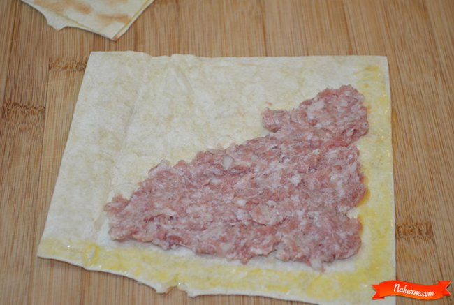 РЕЦЕПТЫ ЗАКУСОК – ЛЕНИВЫЕ ЧЕБУРЕКИ ИЗ ЛАВАША