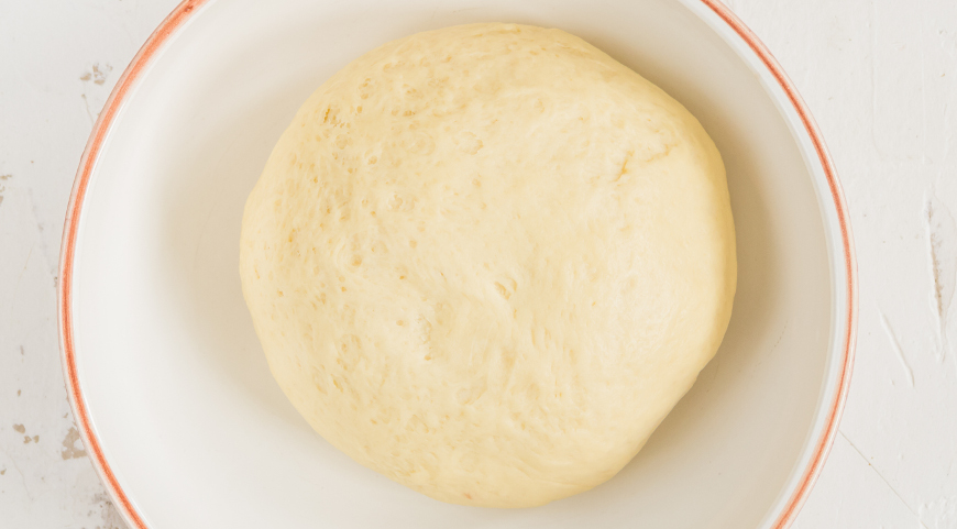 Плюшки с ореховой начинкой Плюшки с ореховой начинкой