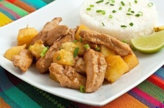 КУРИЦА С АНАНАСАМИ