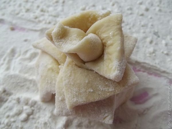 БУЛОЧКИ РОЗОЧКИ