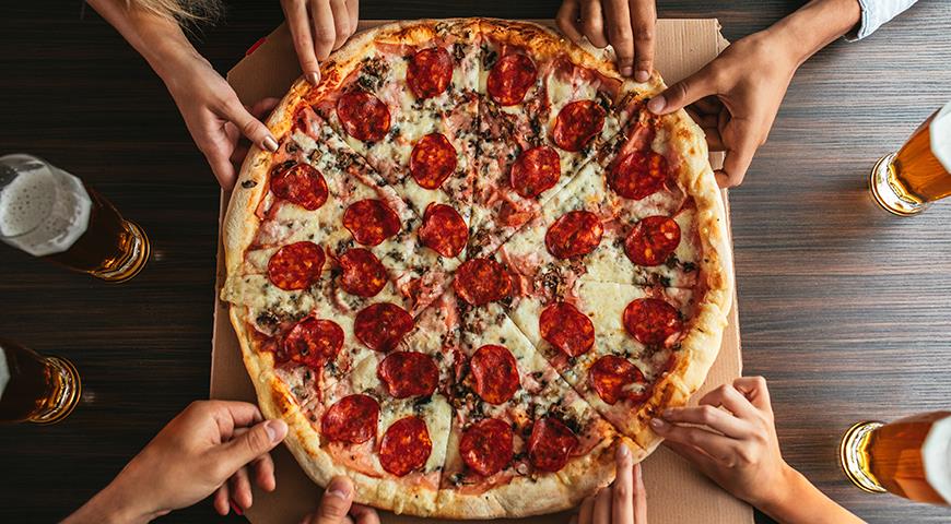 5 способов приготовления пиццы из морозилки, которые сделают ее очень вкусной 5 способов приготовления пиццы из морозилки, которые сделают ее очень вкусной