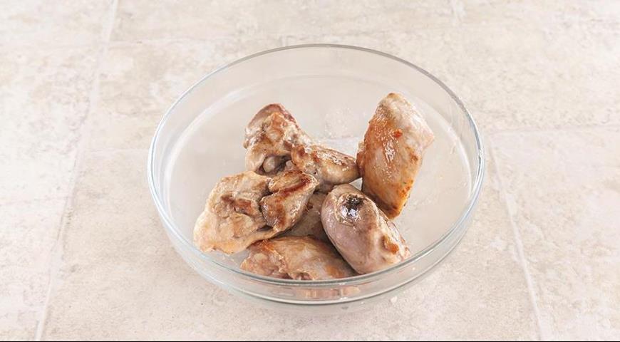 Простая домашняя еда - курица с перловкой и овощами Простая домашняя еда - курица с перловкой и овощами