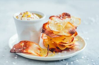 Хрустящие домашние картофельные чипсы с лимоном