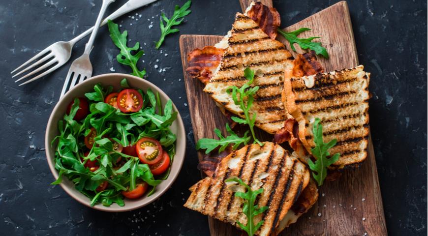 Как приготовить самую вкусную яичницу, чтобы даже бабушка оценила Как приготовить самую вкусную яичницу, чтобы даже бабушка оценила