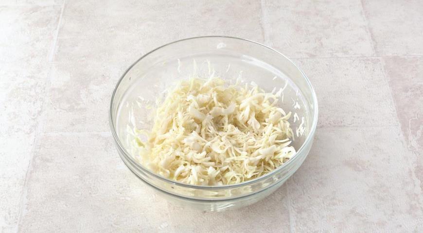 Котлетки из свежей капусты с картофелем