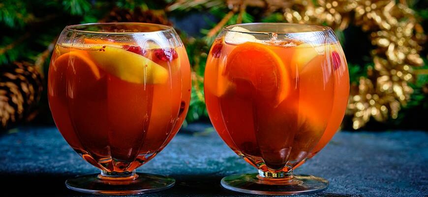 Компот из мандаринов, сухофруктов и яблок Образованная Сова